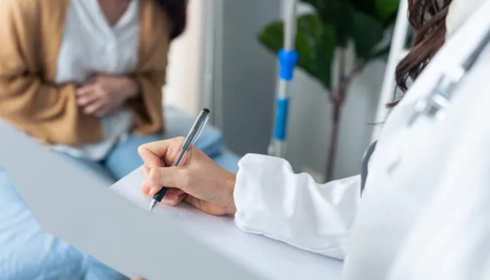 Red Flag Symptoms You Should Never Ignore Before Delaying a Doctor Visit