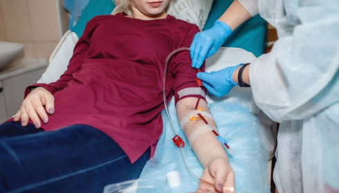 Iron Infusions vs Tablets: When Doctors Choose Drips Instead of Pills